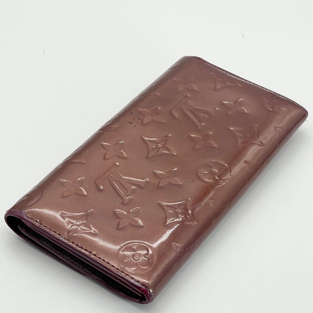 ルイヴィトン　ポルトフォイユ　サラ　ヴェルニ　モノグラム　パープル　長財布