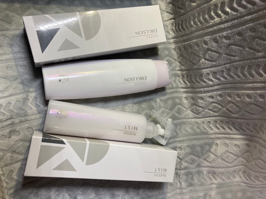 即日発送　正規品　リケラエマルジョン200m &ミスト　箱無し