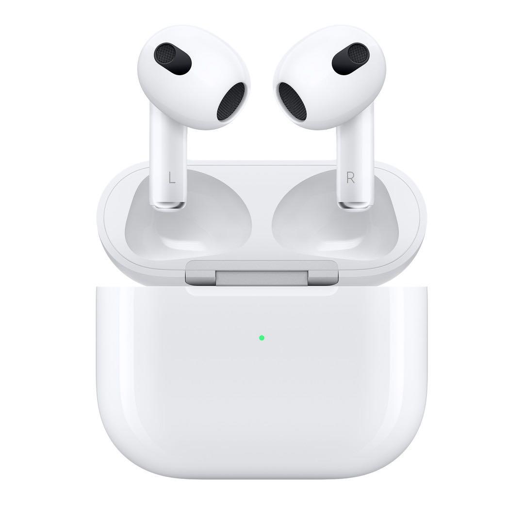 【Apple正規品】AirPods（第3世代）Lightning充電ケース付き