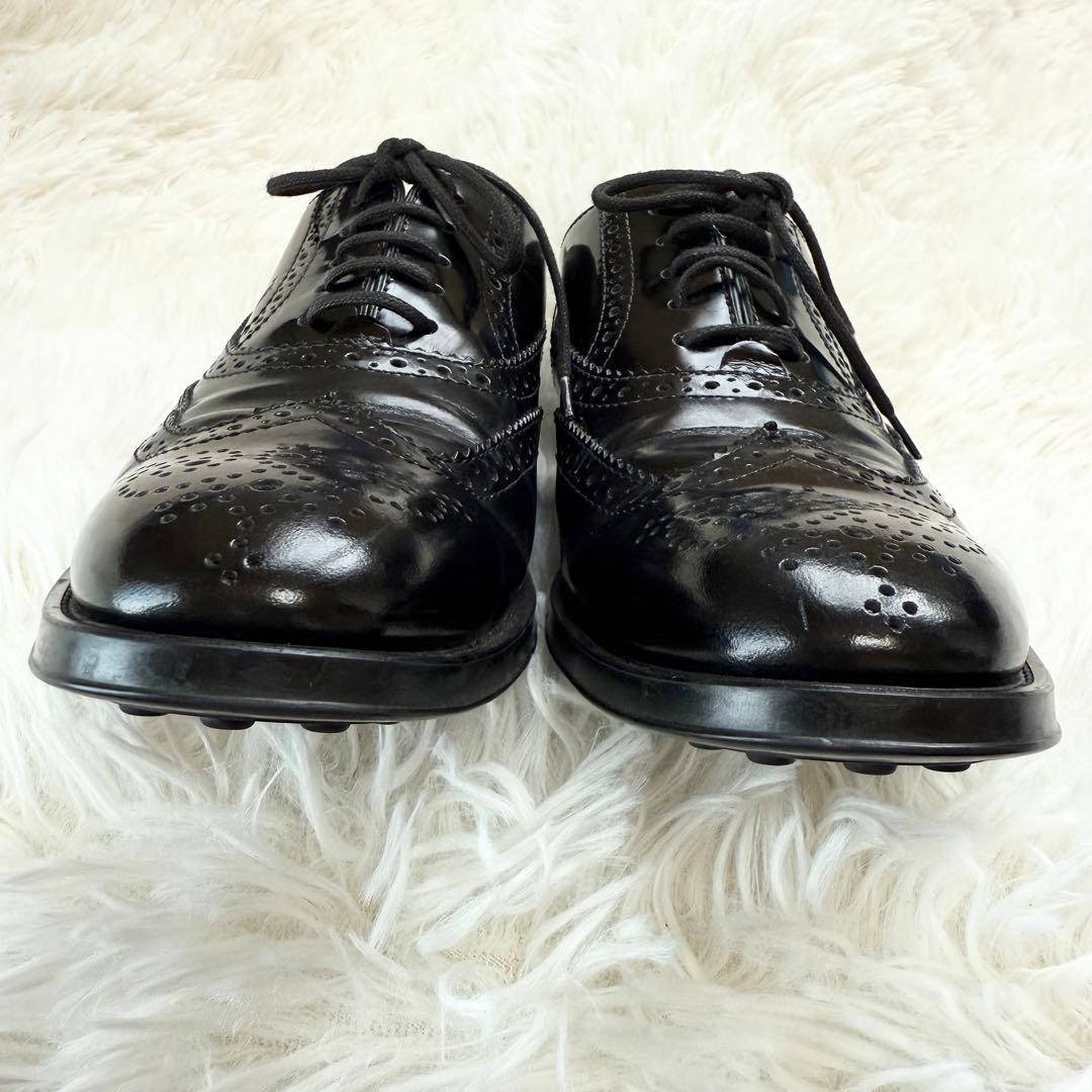 トッズ ウィングチップ オックスフォード レザーブローグ ブローギング シューズ