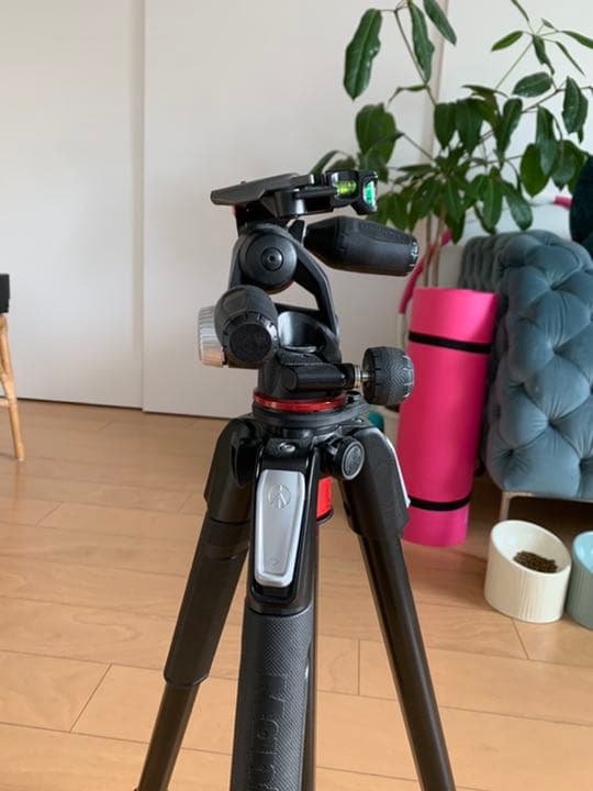 その他 Manfrotto055