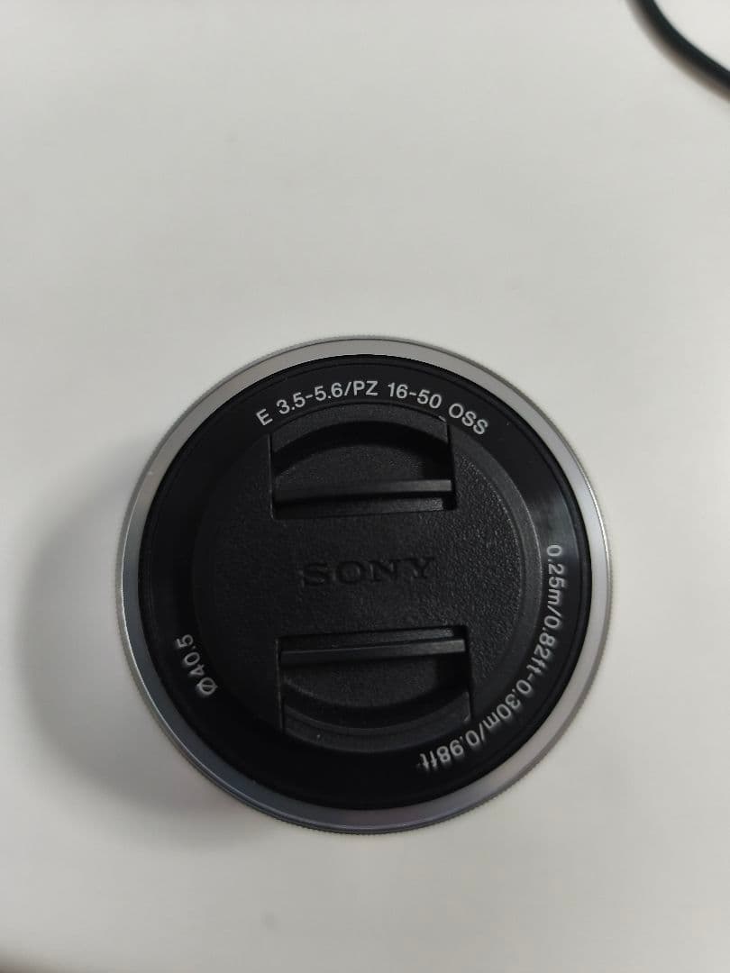 Sony E 16-50mm f/3.5-5.6 OSS ズームレンズ