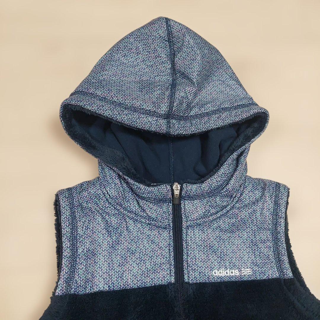 adidas フード付きベストスカートセットアップ　M　Ｌ　ゴルフウエア秋冬