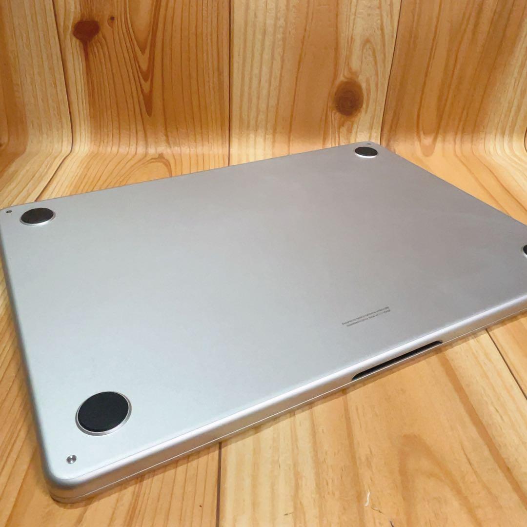 Apple MacBook Air 2022 本体 256GB 8GB 374A