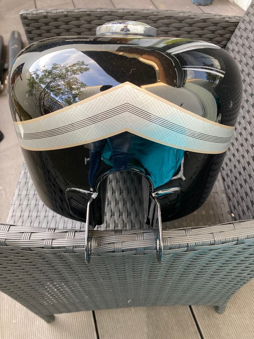 スポーツスター　XL1200S　03’ 100周年エンブレム付き　純正タンク