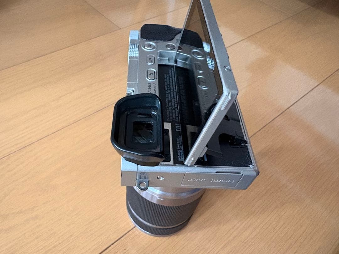 【美品】SONY α6000 ボディ&望遠レンズ E 55-210mm