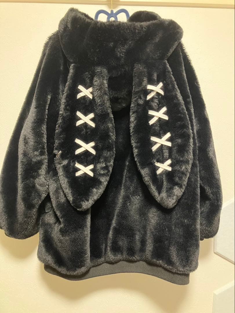 REFLEM【レフレム】うさ耳ファージップアップパーカー