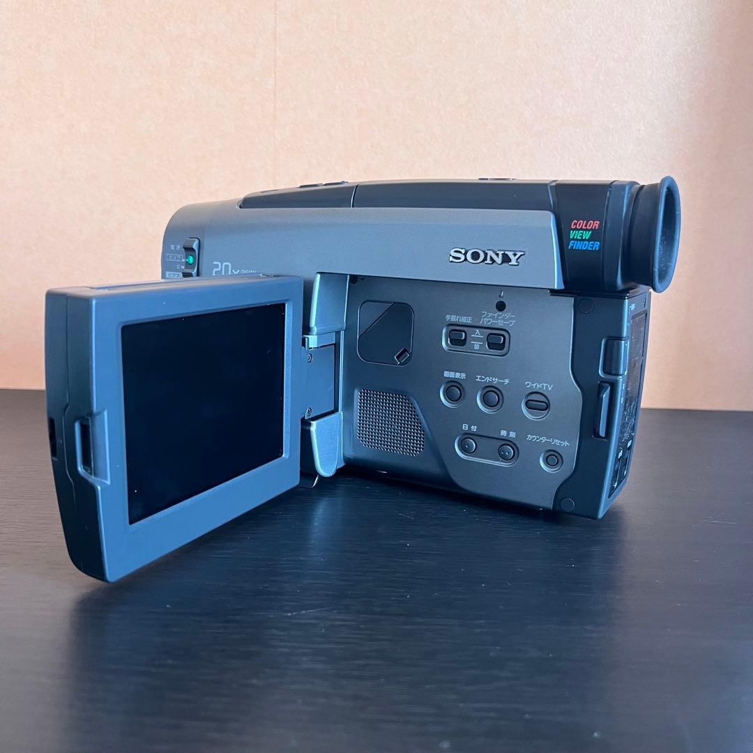 SONY CCD-TRV90 Hi8ビデオカメラセット＋ビデオテープ2つ付き