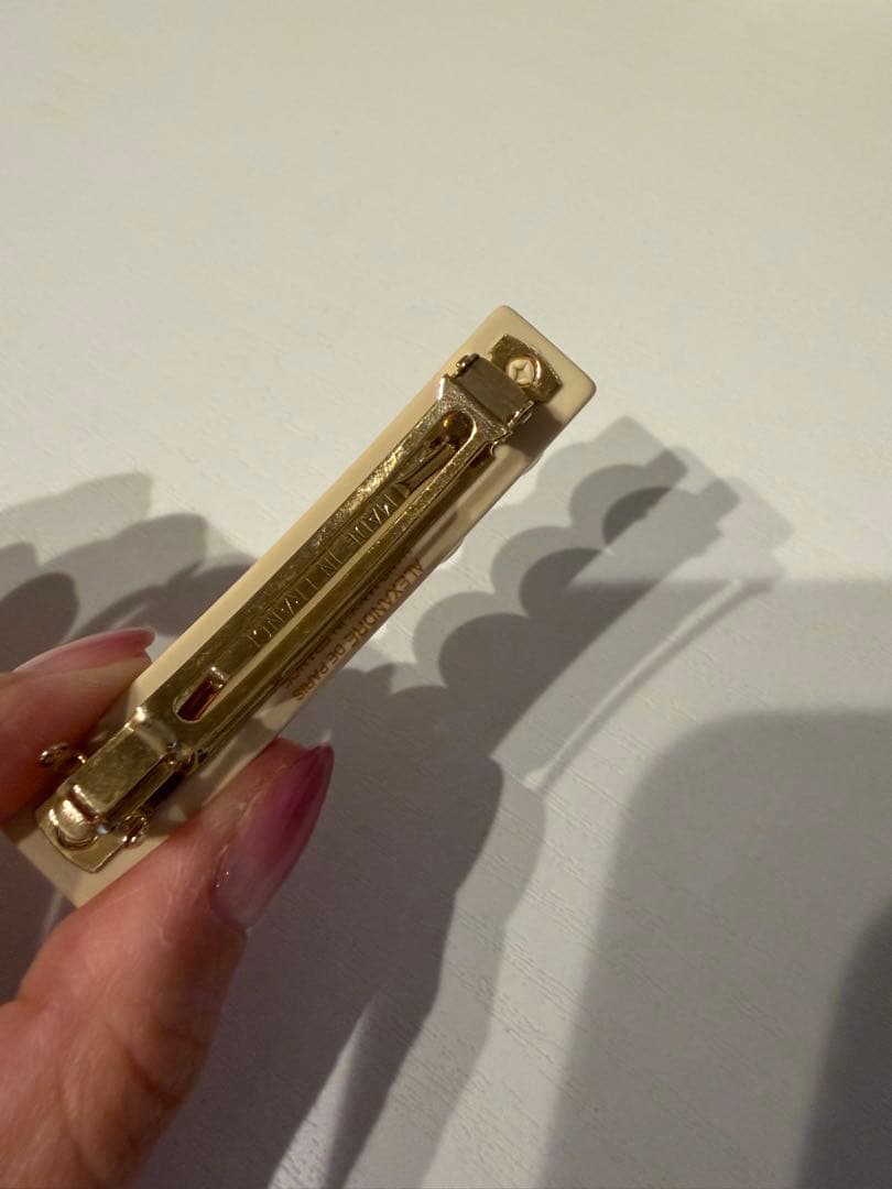 ALEXANDRE パール付きヘアクリップ