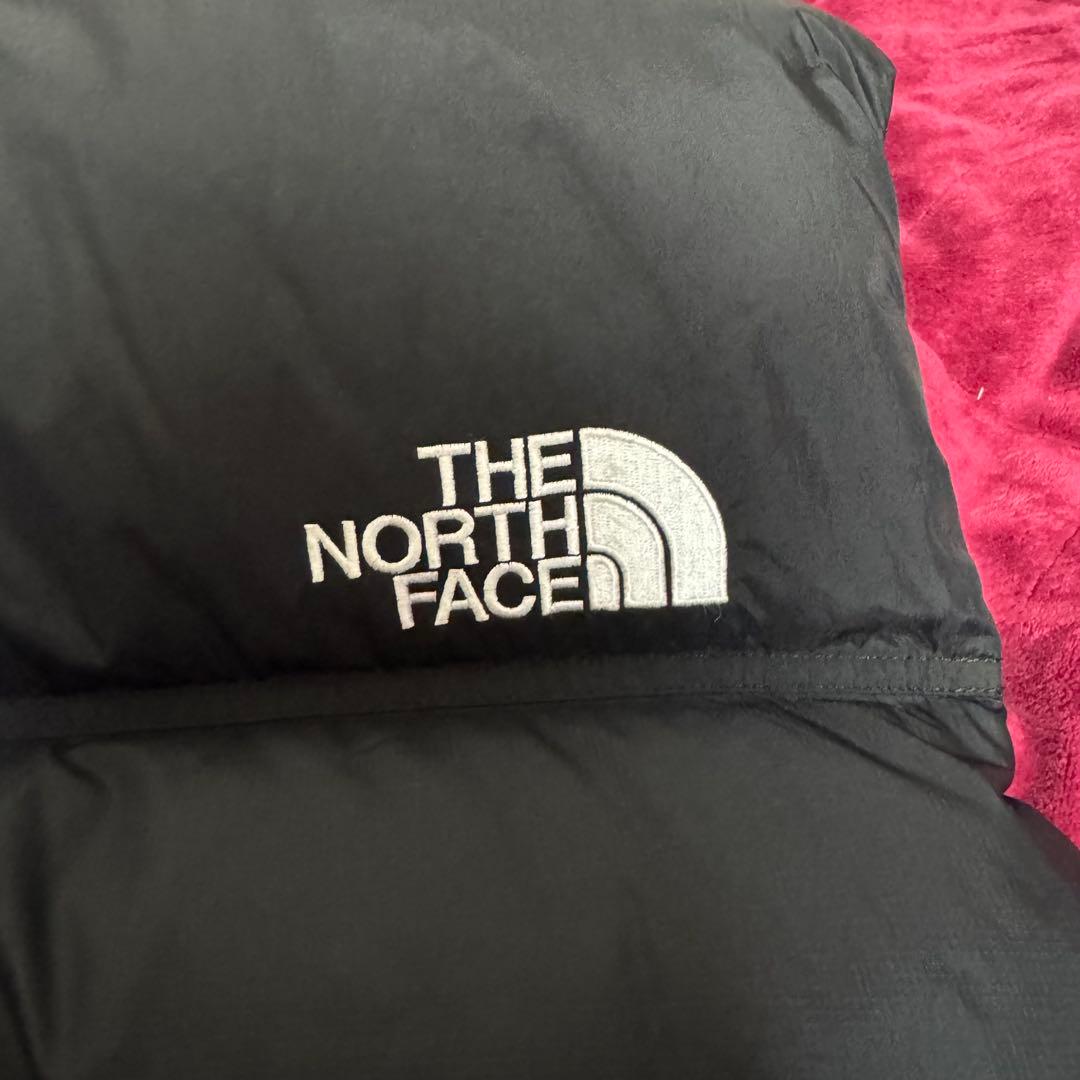 ヒ*ヌ様 THE NORTH FACE ブラックダウンベスト
