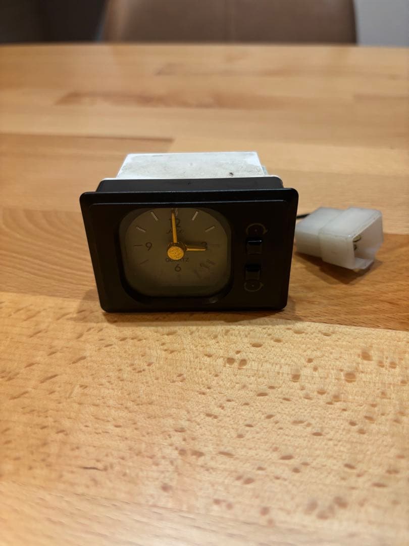 ジムニー　純正アナログ時計