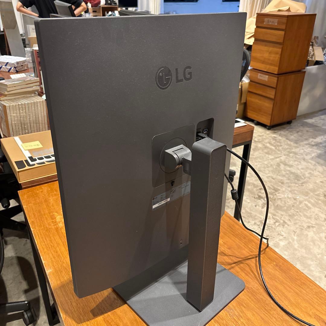 LG 28MQ750-C モニター本体