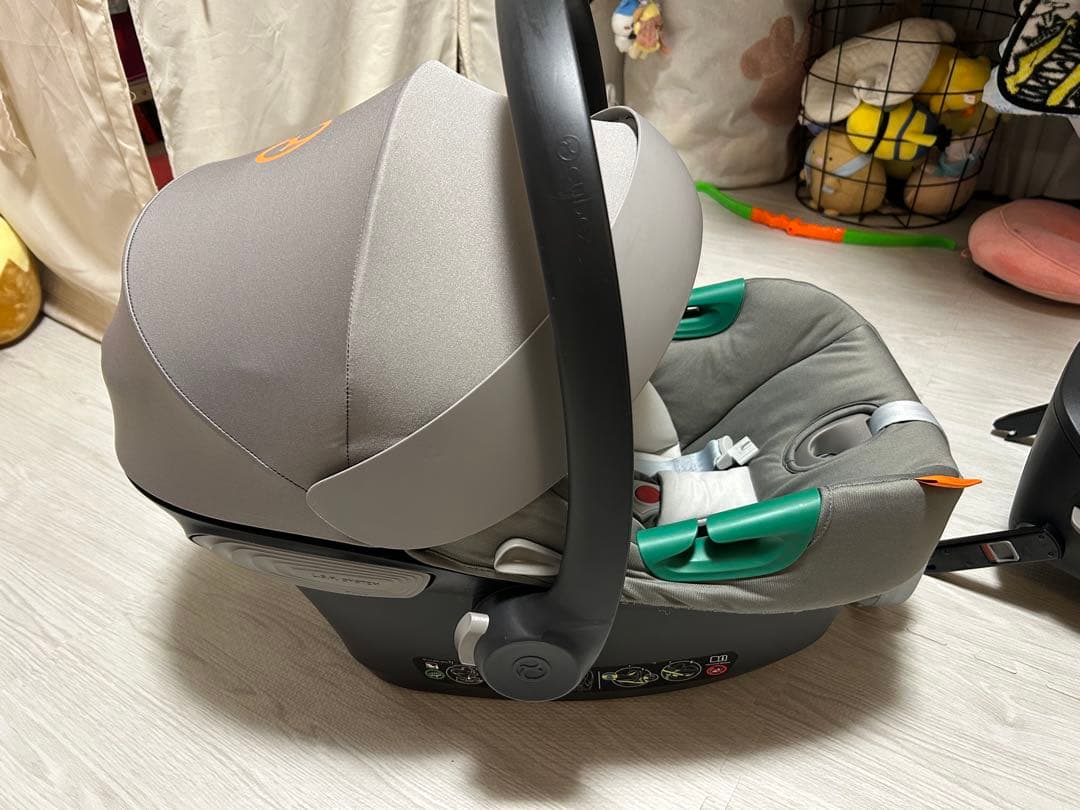 cybex Aton S2 i-size＋Base One＋アダプターセット