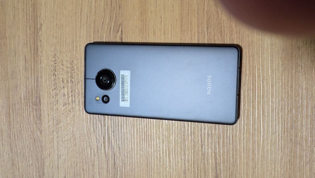 AQUOS sense7 plus BLACK本体　ケース保護フィルム付