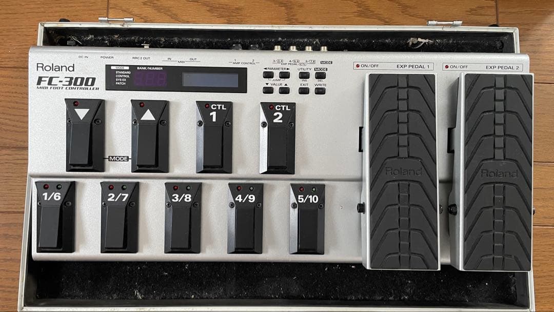 『AVL ケース込み』　Roland FC-300 MIDIコントローラー