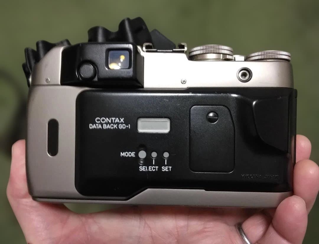 ル*カ様 CONTAX G1本体,レンズ2本,純正フラッシュ,汎用ケース付き