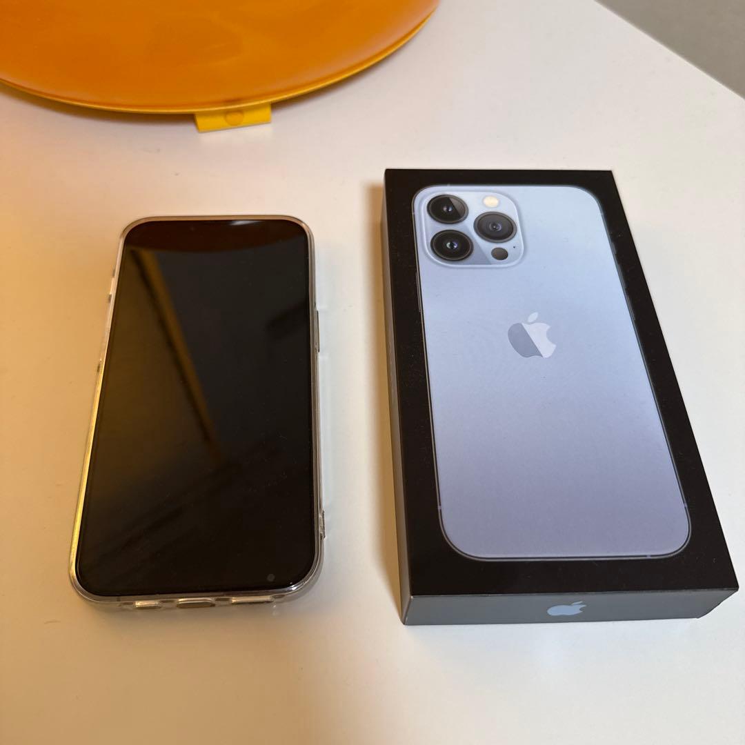 [極美品]Apple iPhone 13 Pro シルバー 本体 箱付き