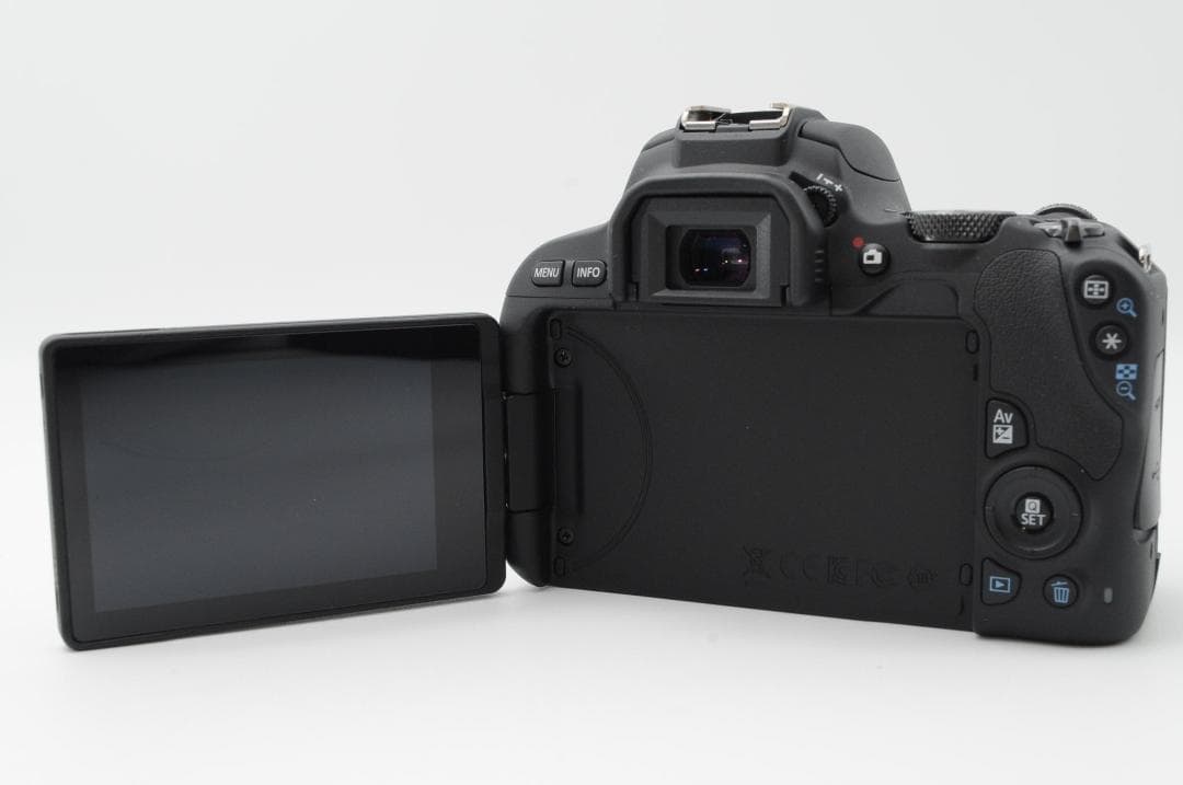 ☆新品級③☆新生活応援☆ Canon EOS Kiss x9 ダブルレンズ