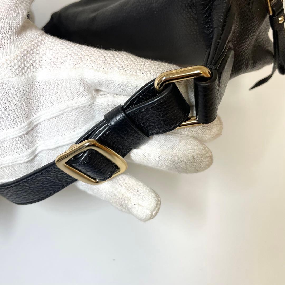 新品同様✨️COACH ボディバッグ ウエストポーチ チャーム ペプルドレザー 黒