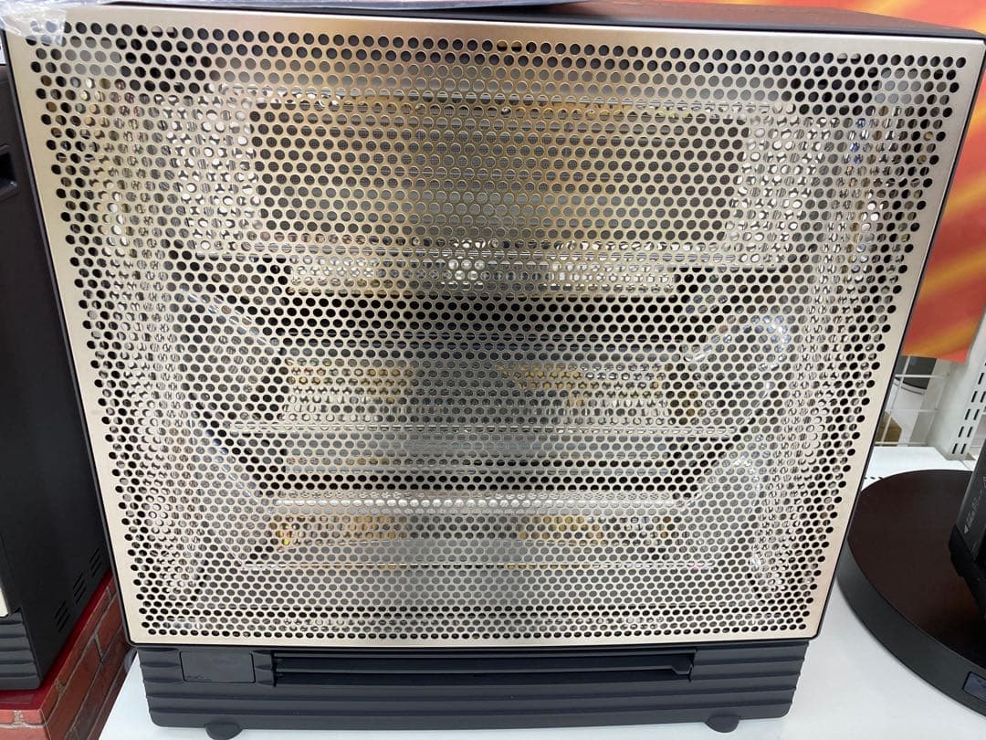 未使用★ダイキン WRH134AS-H ハイブリッドセラムヒート 遠赤外線暖房機