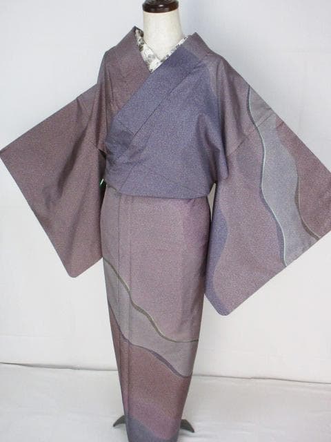 未着用に近い！本場縞大島紬＊寿紬工場＊たたき染め＊訪問着＊横幅大＊１６５ｃｍ