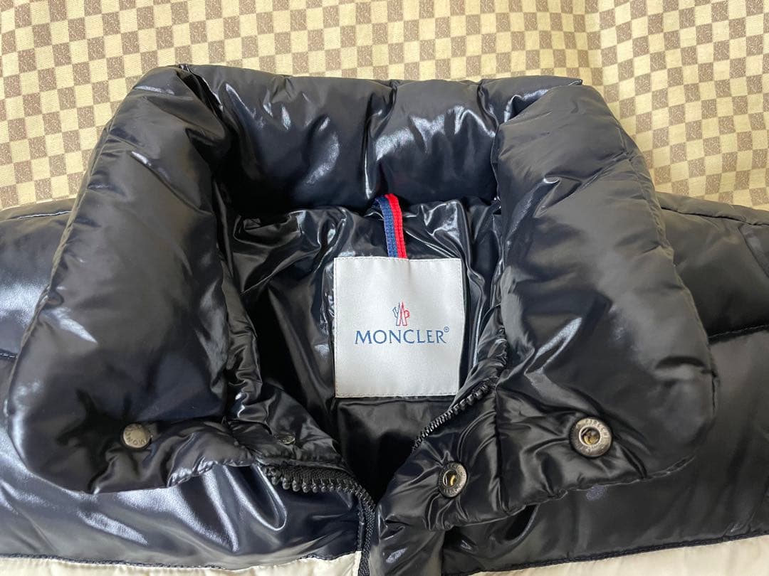 あ*と様 国内正規品　美品　モンクレール　トーマス　ダウンジャケット　ブラック