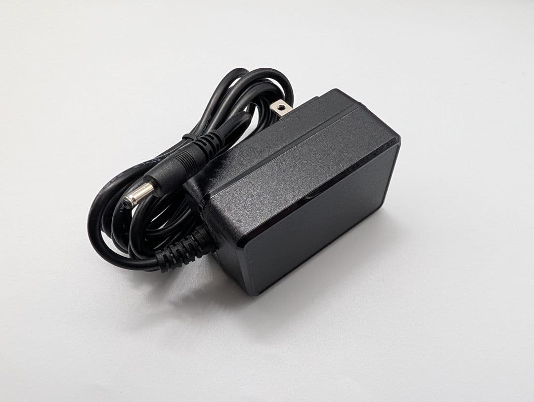 CHUWI CoreBook i3 ノートPC