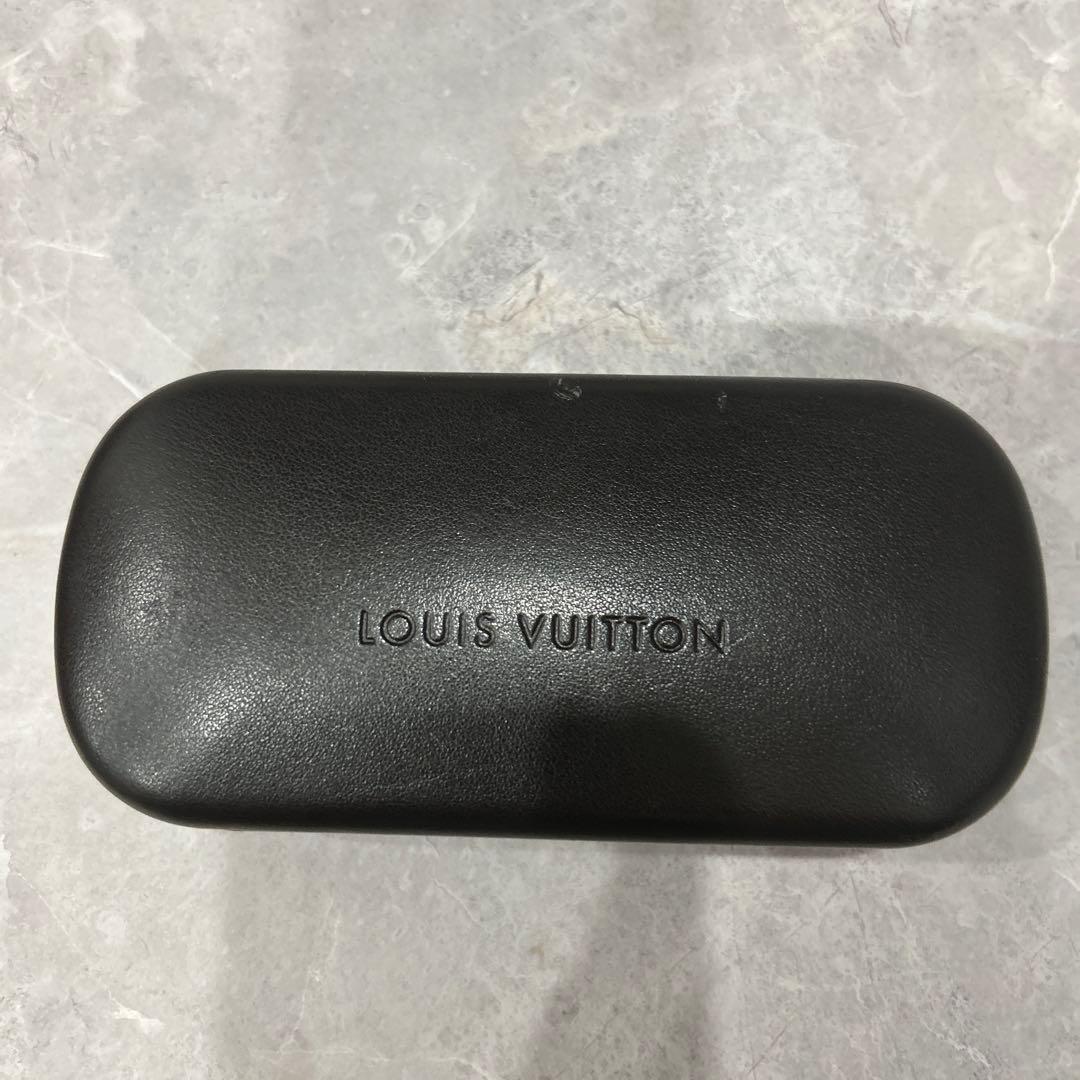 Louis Vuitton オーバーサイズサングラス