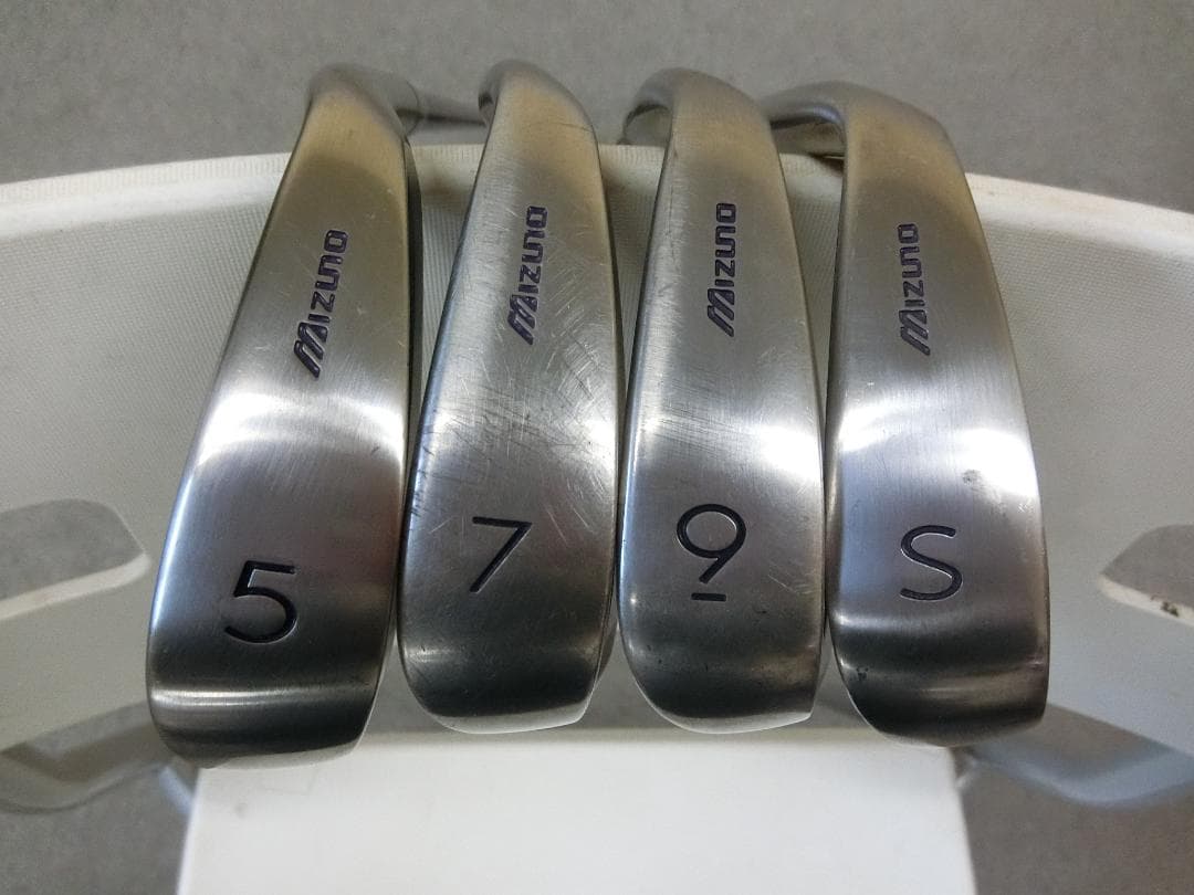 b687 初心者必見 ミズノ 等レディースゴルフクラブ８本セット※Ｄｒ２本入り