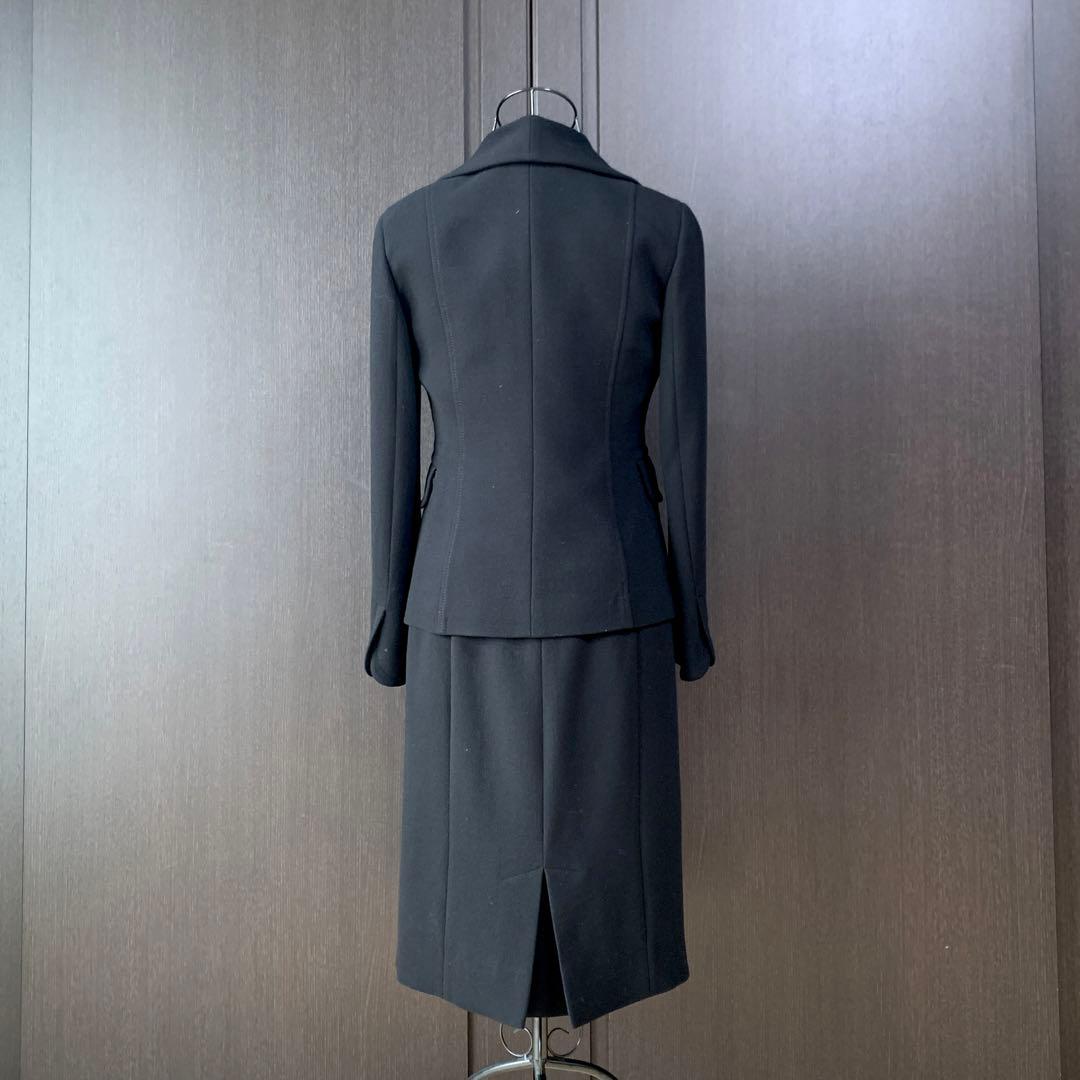 美品 AGNONA ヴァージンウール フォーマル アンサンブル クリーニング届