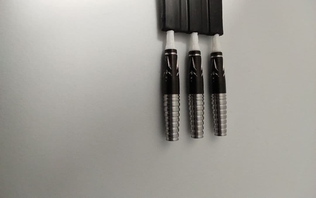 こ*め様 サングリアル!坂口優希恵!極美品!新品同品!付録未開封!ダーツセット