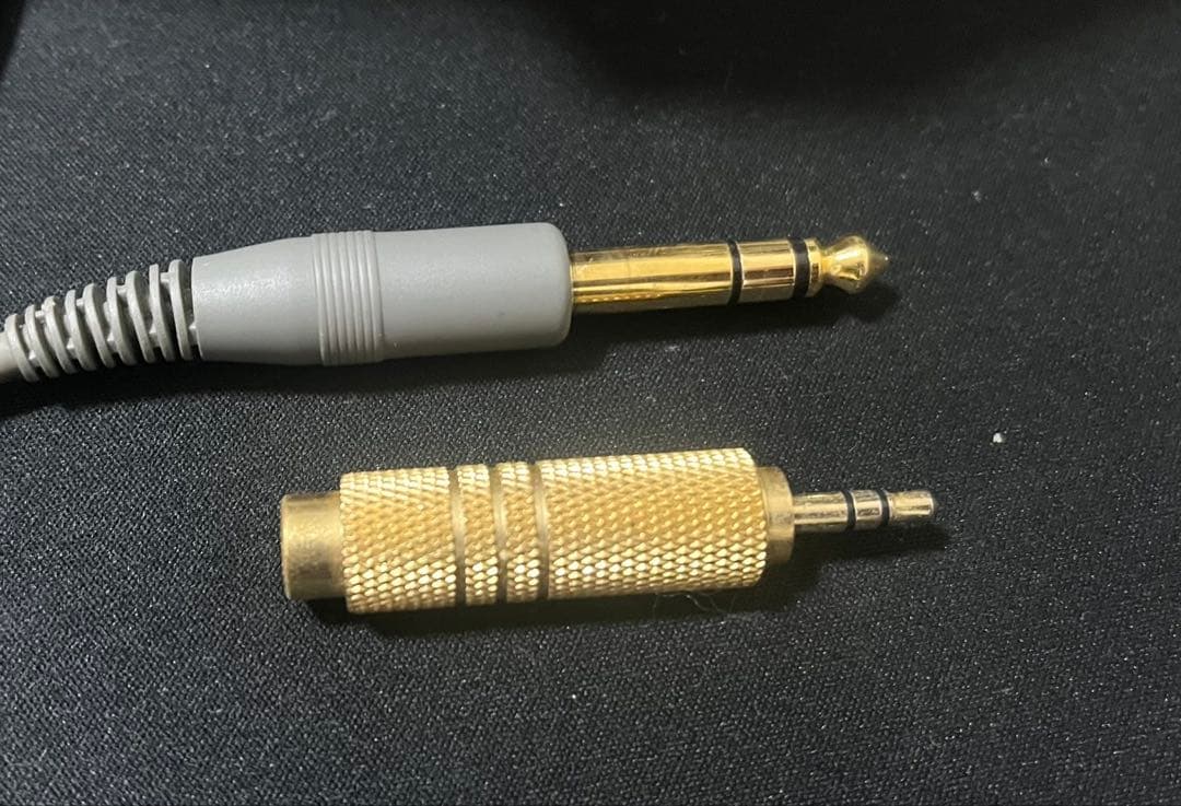 AKG K701 ヘッドフォン