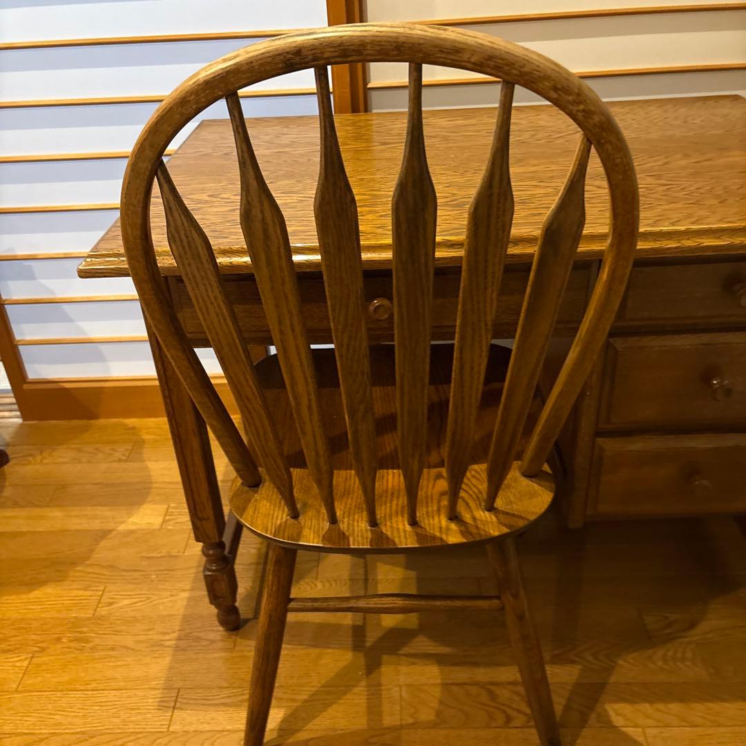 専用　木製クラシックデスク 4引き出し付き　椅子付き