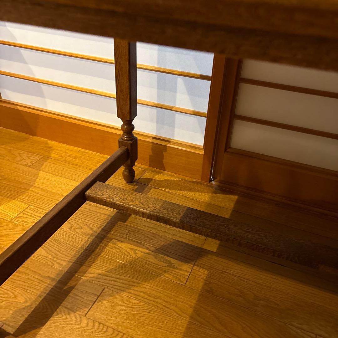 専用　木製クラシックデスク 4引き出し付き　椅子付き