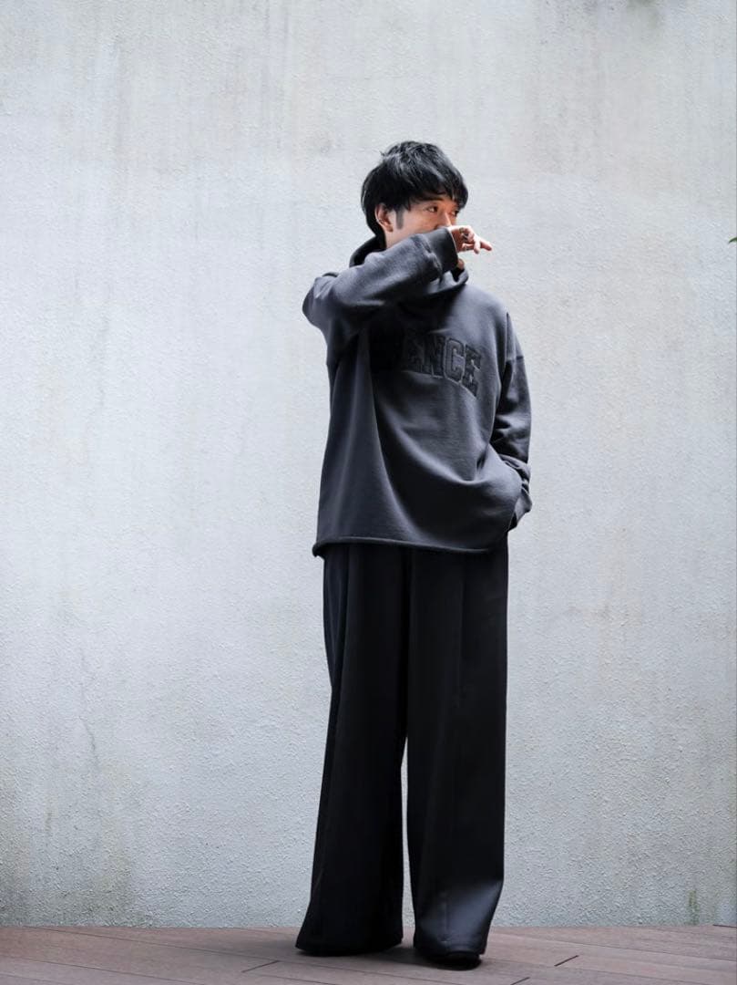 オズ様【美品】MBハイエンド尾州ウール フロントシーム”ハカマ”スラックス