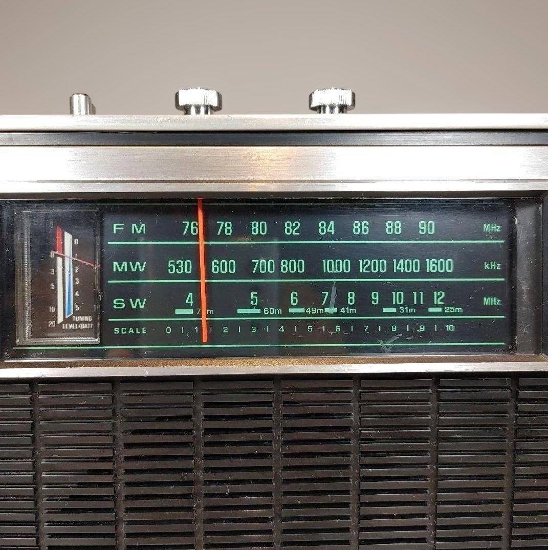 新品カセットテープ 電源コード付　NationalナショナルラジカセRQ-447