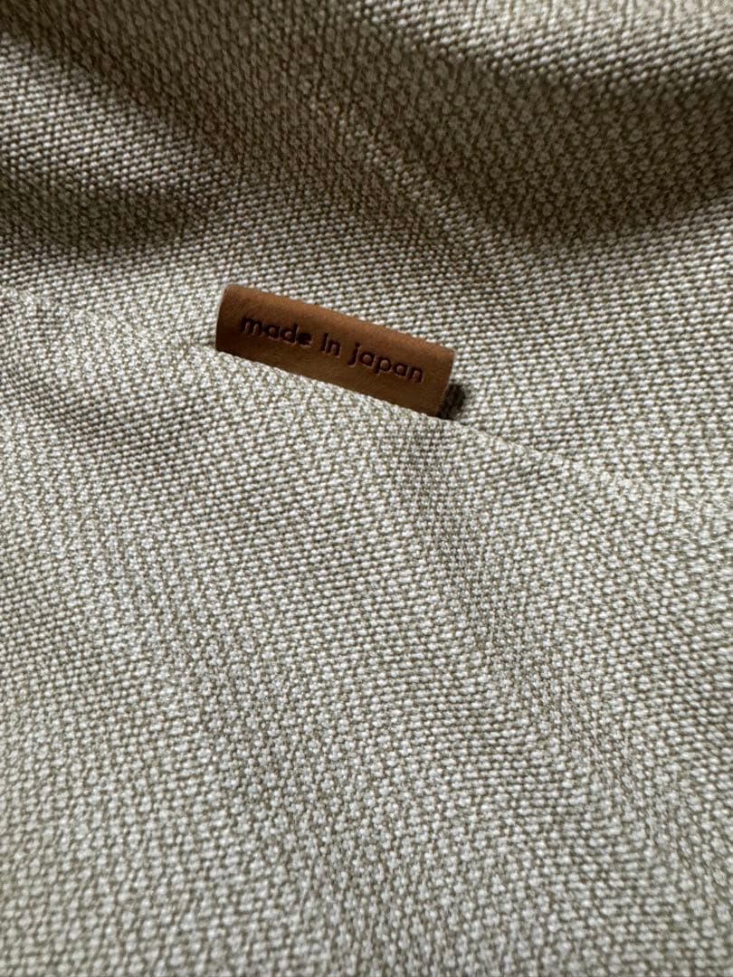 ハナロロ　ビーズクッショ