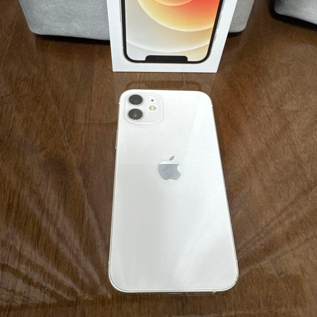 iPhone12 64G ホワイト SIMフリー 不具合なし