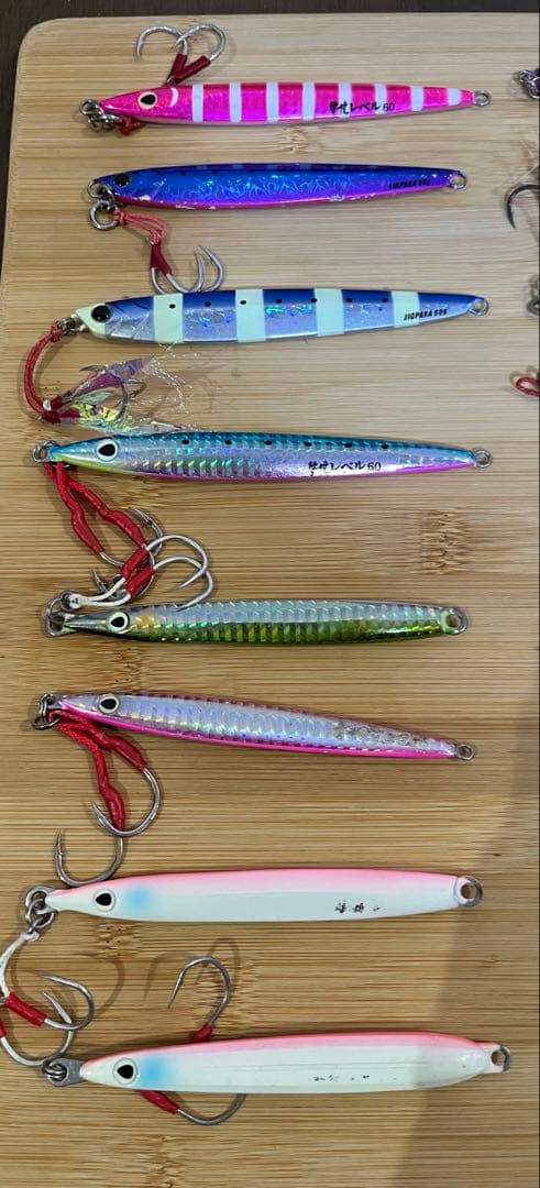 青物シーバス　ルアーまとめ売り　メイホウケース、ダイワバッグ付［中古］