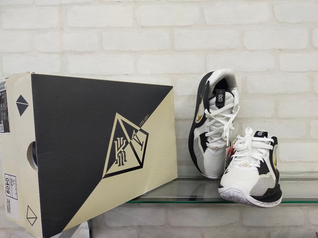 新品 NIKE KYRIE LOW 5 EP DJ6014-101 25.5cm