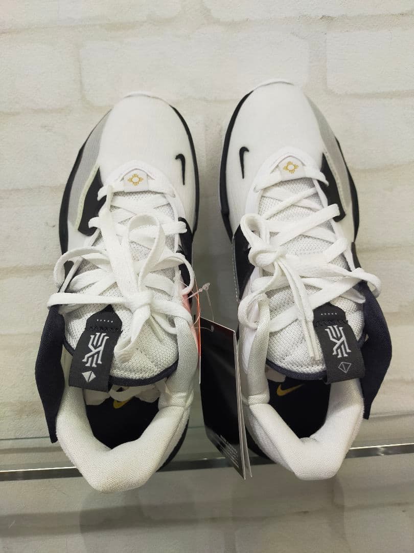 新品 NIKE KYRIE LOW 5 EP DJ6014-101 25.5cm