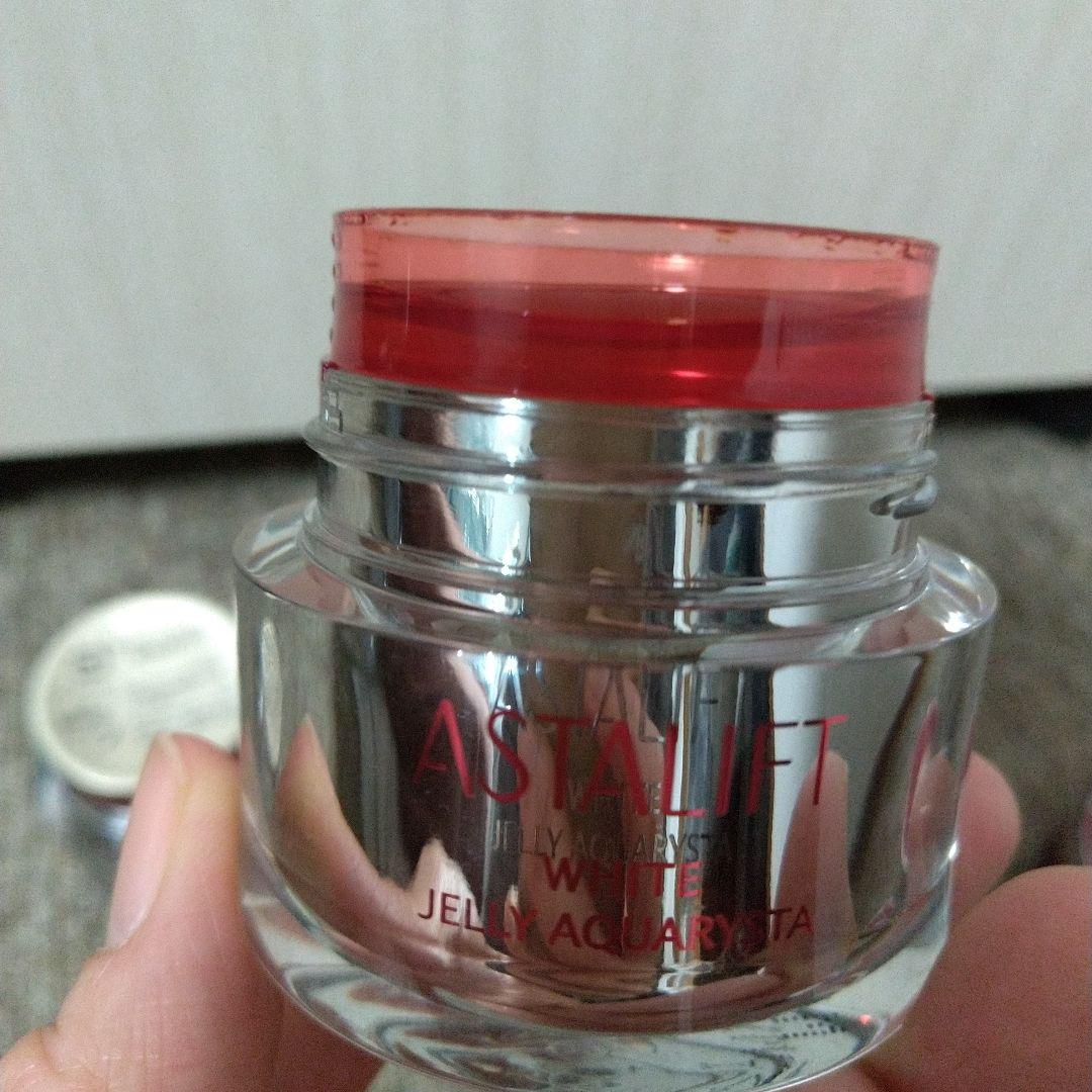 アスタリフト ホワイトジェリーアクアリスタ ②