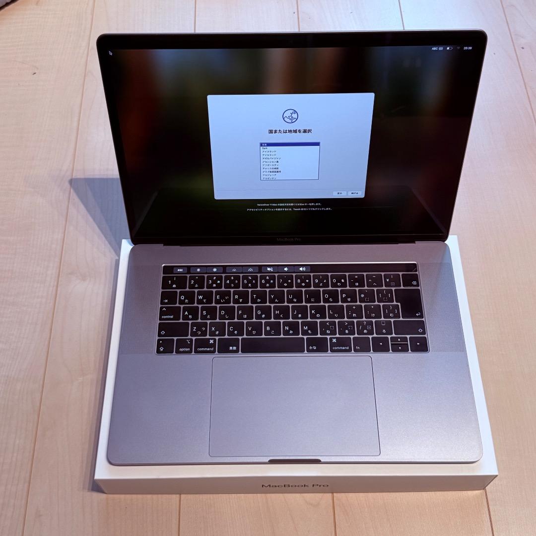 【美品】MacBook Pro i7 32GB 1TB 2018 Radeon