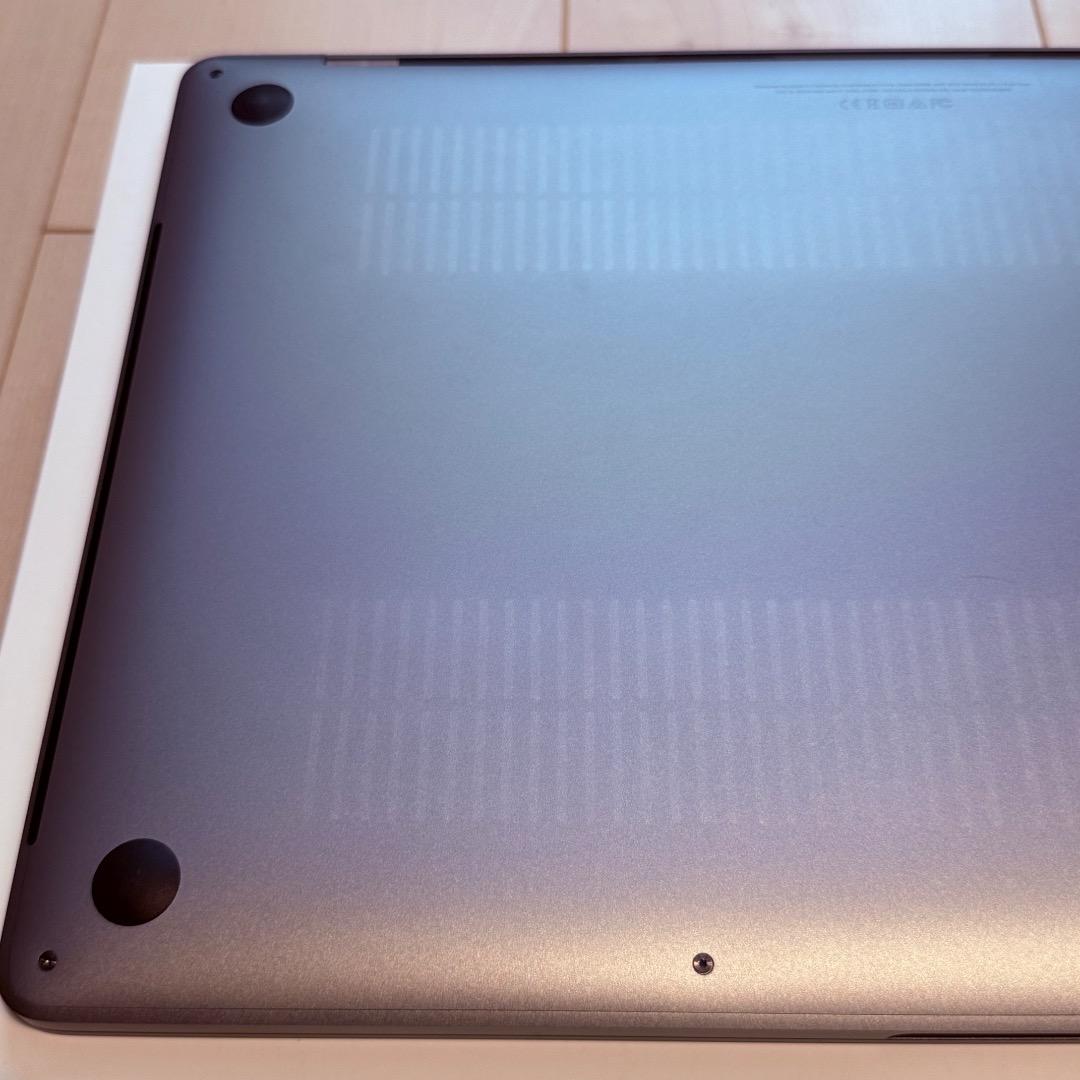 【美品】MacBook Pro i7 32GB 1TB 2018 Radeon