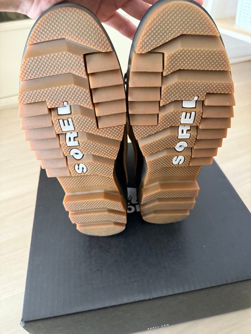 【新品未使用】SOREL スノーブーツ ティボリIV 25cm キャメル