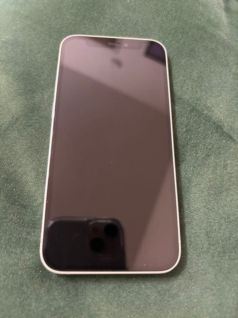 Apple iPhone 12 mini 64GB バッテリー76%