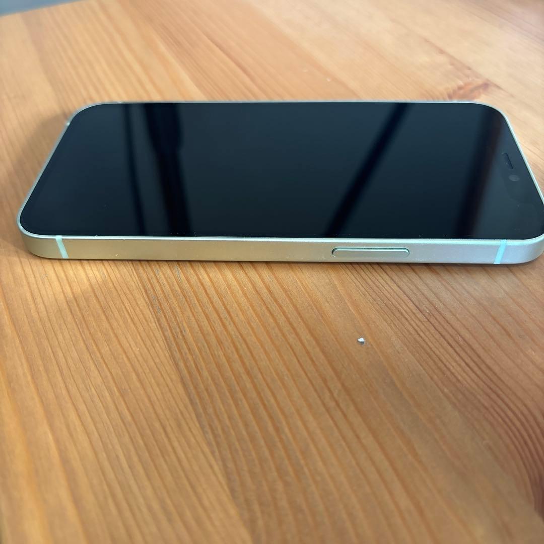Apple iPhone 12 mini 64GB バッテリー76%