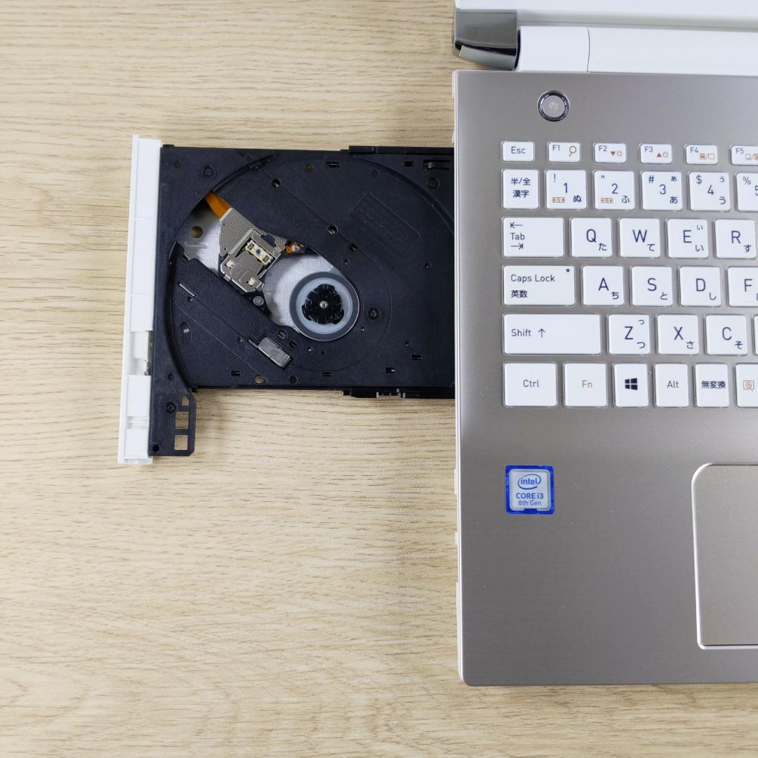 超美品！ 第8世代i3☆SSD512GB☆Win11 ノートパソコン カメラ付き
