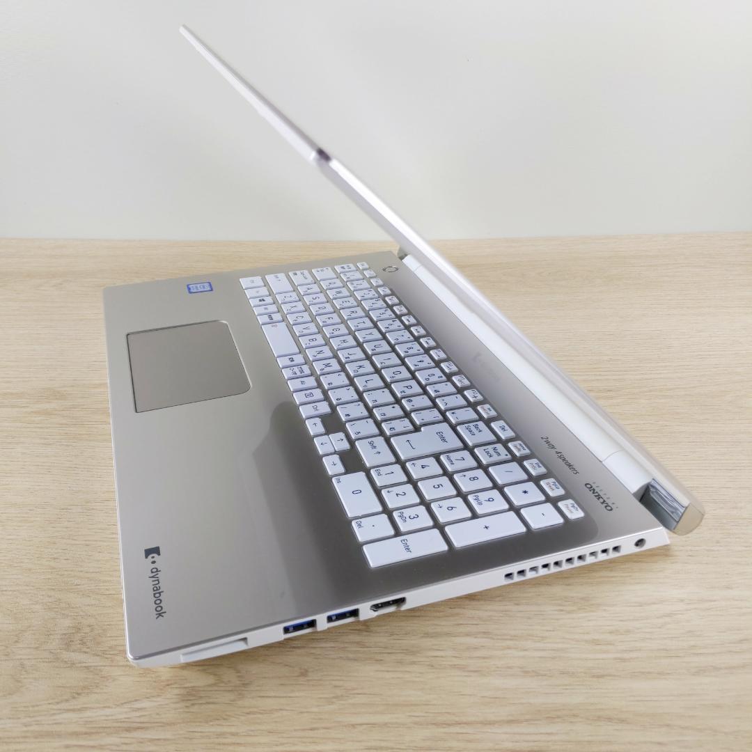 超美品！ 第8世代i3☆SSD512GB☆Win11 ノートパソコン カメラ付き