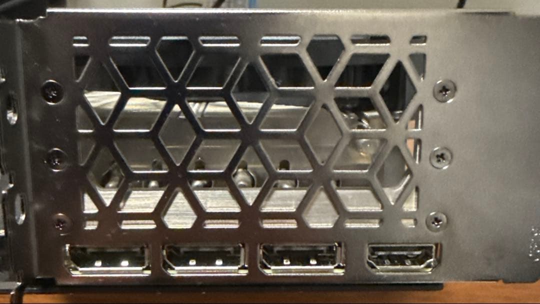 玄人志向 GeForce RTX4070Ti 本体